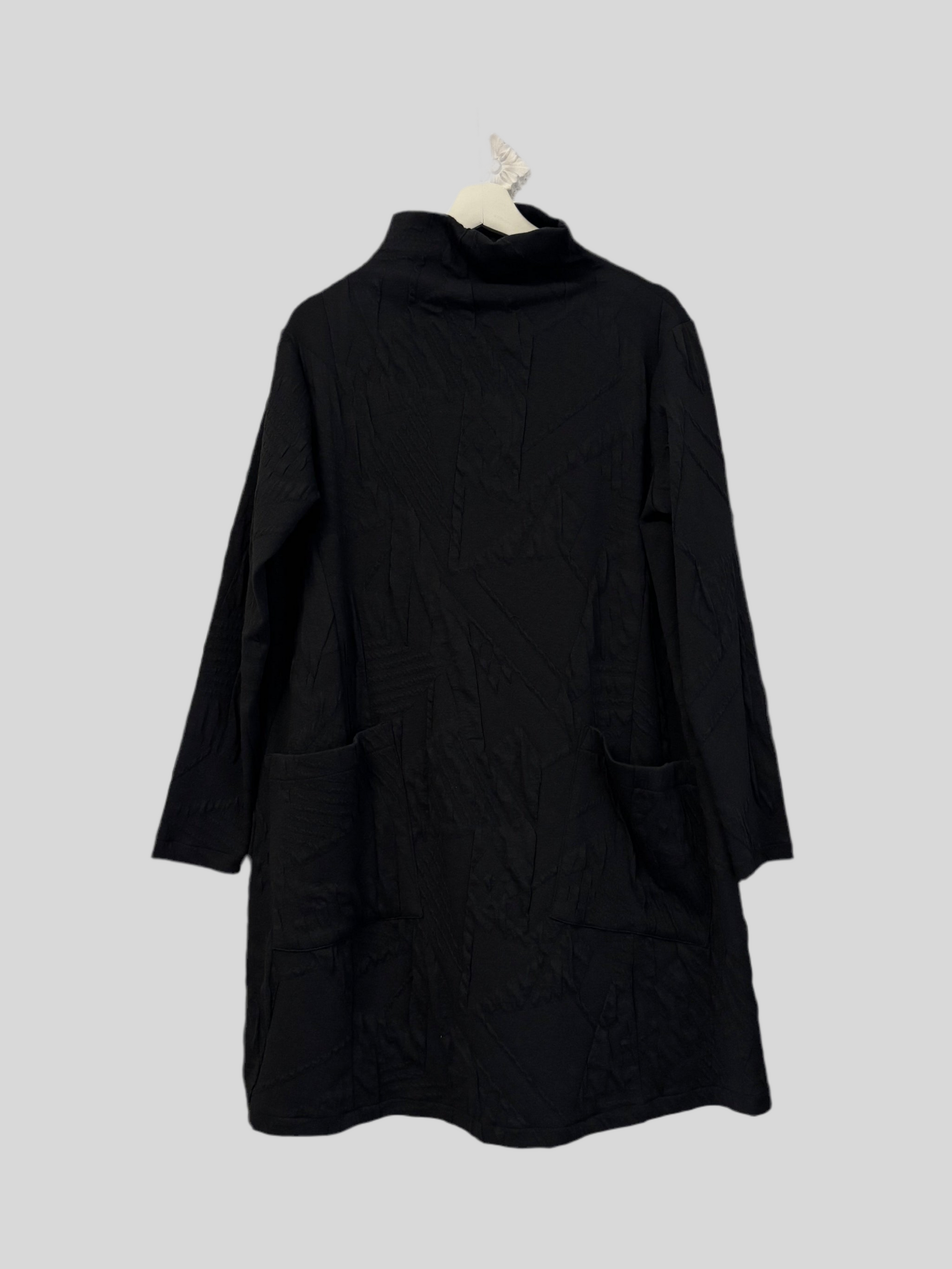 Abito Flirt corto goffrato nero