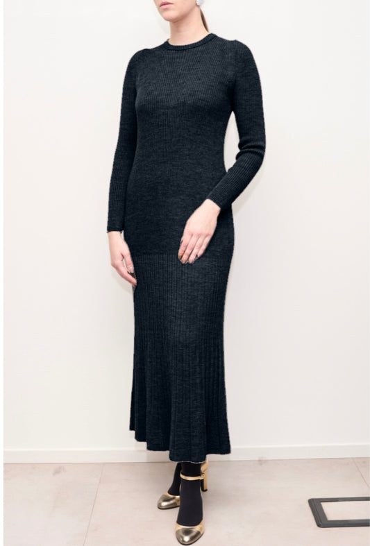 Abito Chiara Bertani lungo nero