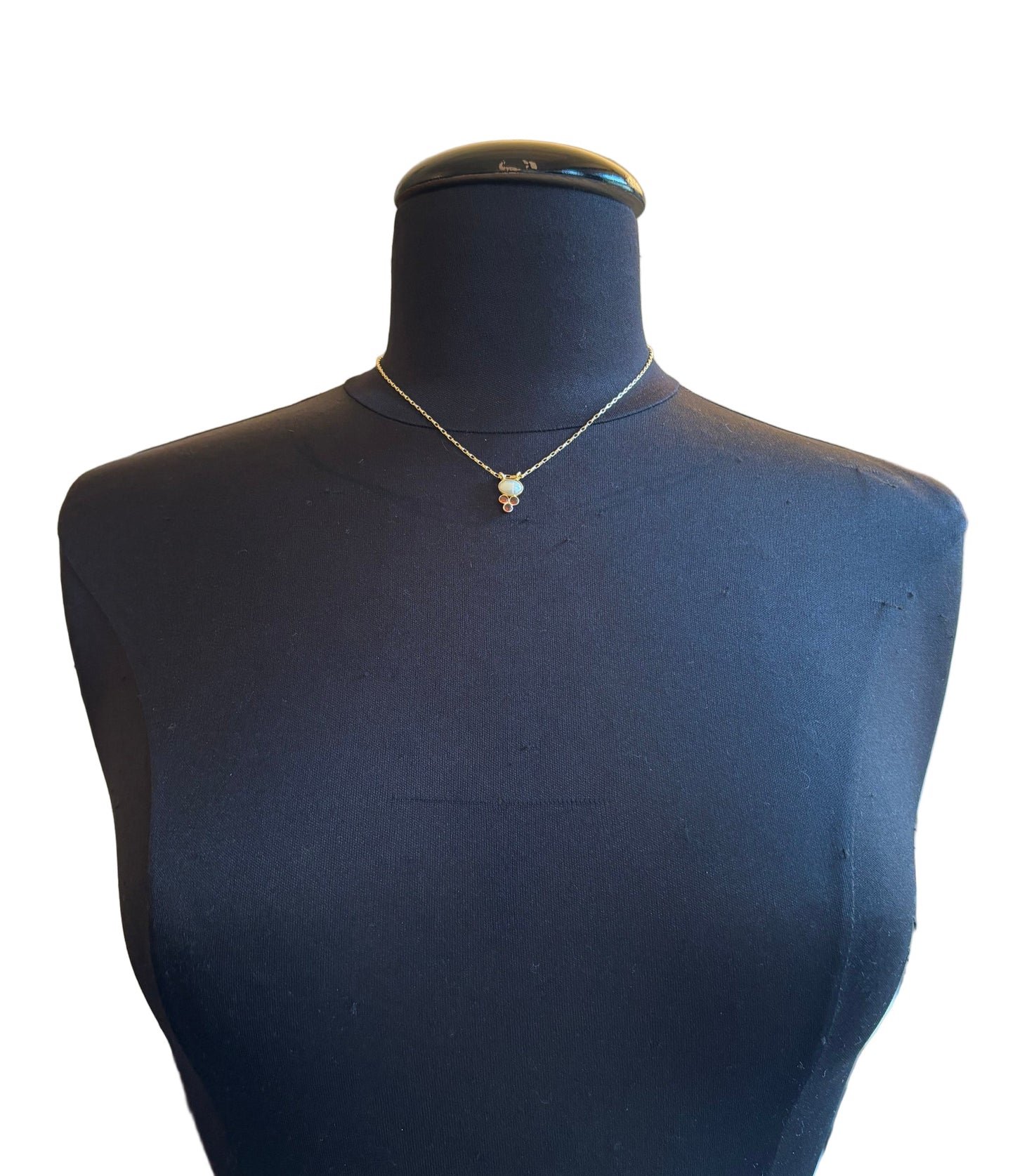 Collana Emmevi ciondolo perla e tre pietre