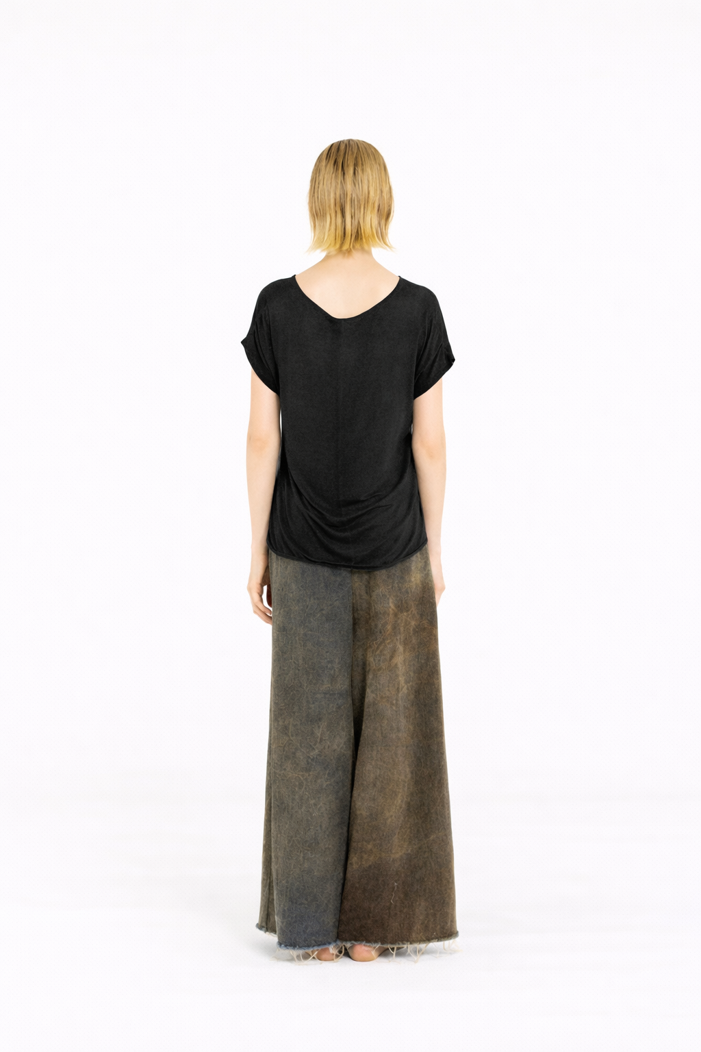 T-shirts Sanctamuerte Black