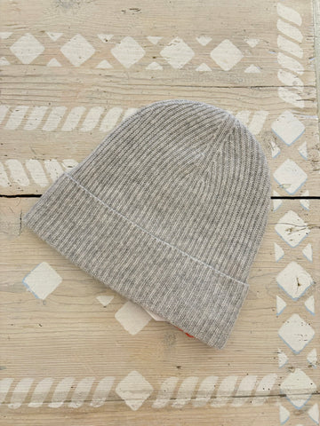 Absolut Cashmere Maeve Light Grey beanie