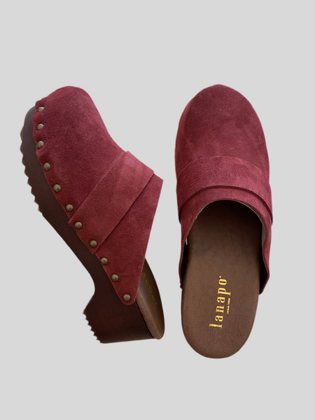 Lanapo burgundy crust clog