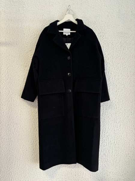 Rita Row Sucre black coat