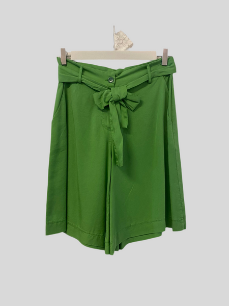 SPECIAL PRICE * Flirt green bermuda trousers