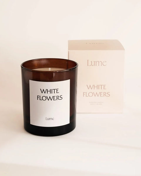 Lume White flowers big candle