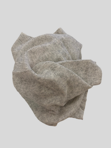 Absolut Cashmere Niamh Light Grey scarf