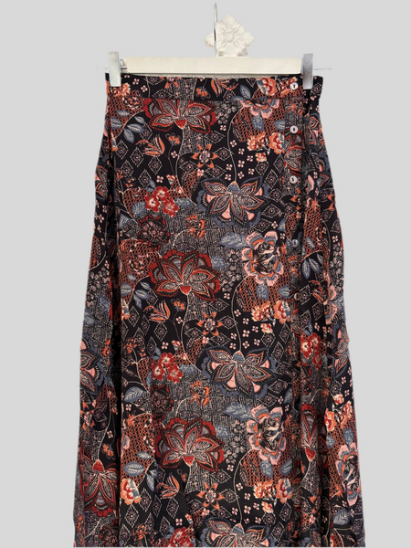 Maison Hotel Lulu skirt - Jawaian Sunset