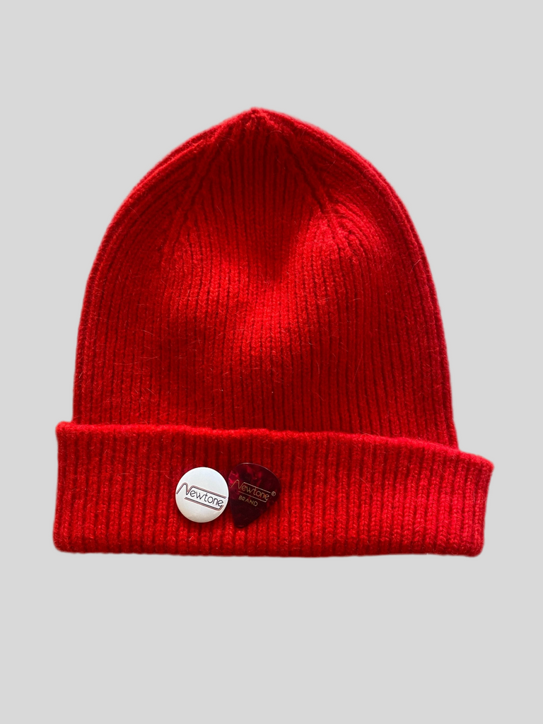 Newtone Hayer Bleed blood beanie