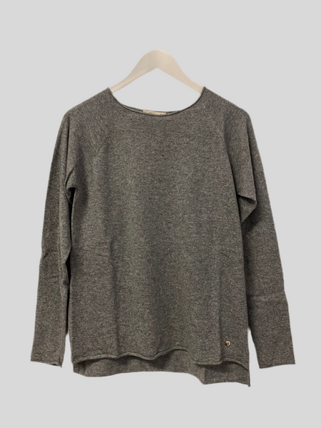 Flirt grey sweater