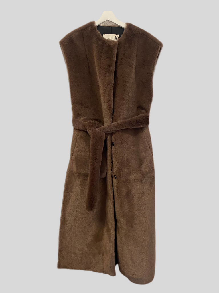 SPECIAL PRICE * Tela faux fur vest coat