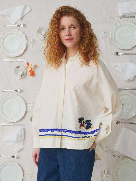 Camicia Mii Emmanuella the table