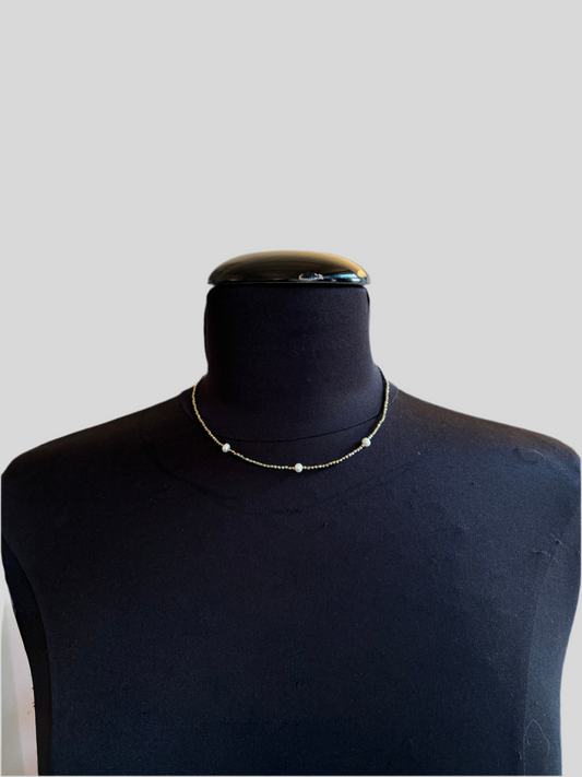 Emmevi three pearls grey hematite necklace