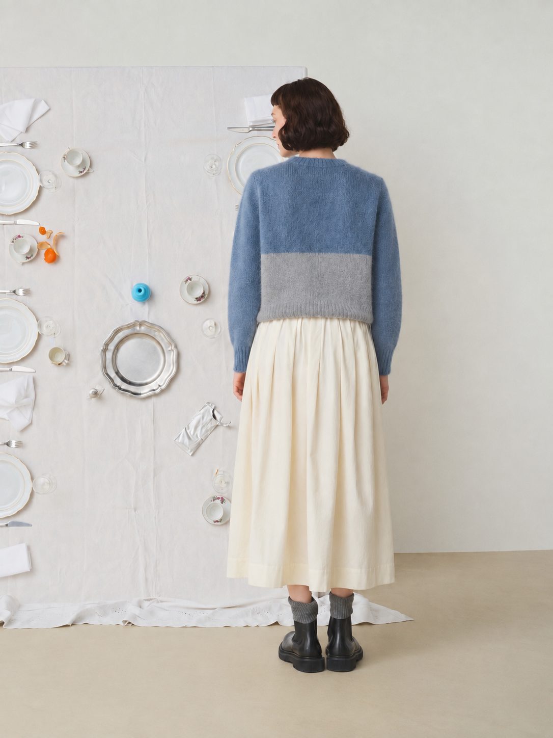 Maglione Mira the table