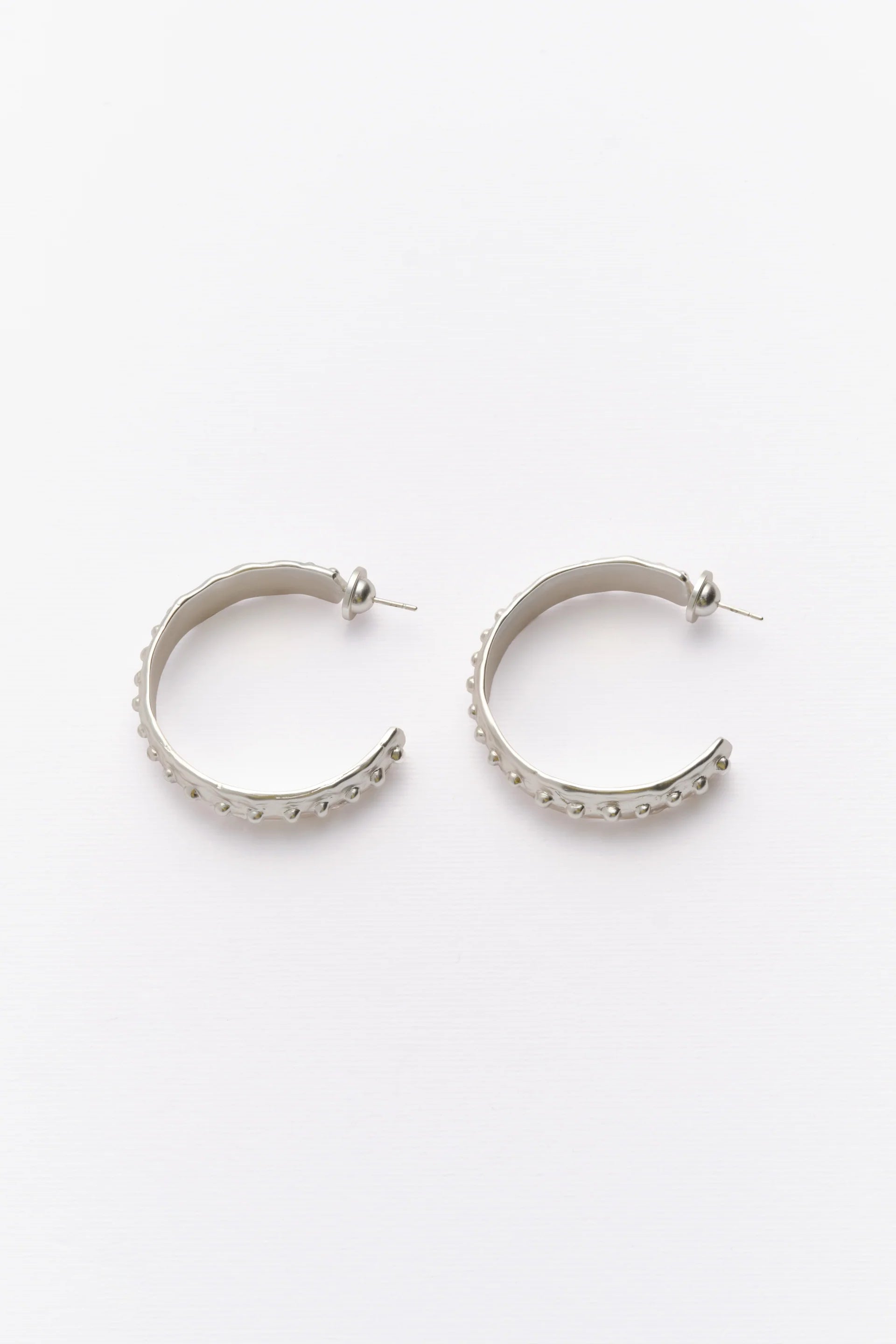 Orecchini Outerin Antique Hoop Silver