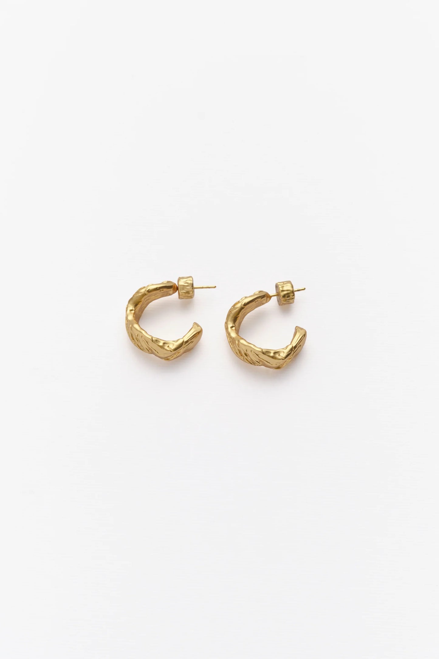 Orecchini Outerin Layered Earth Hoop Gold