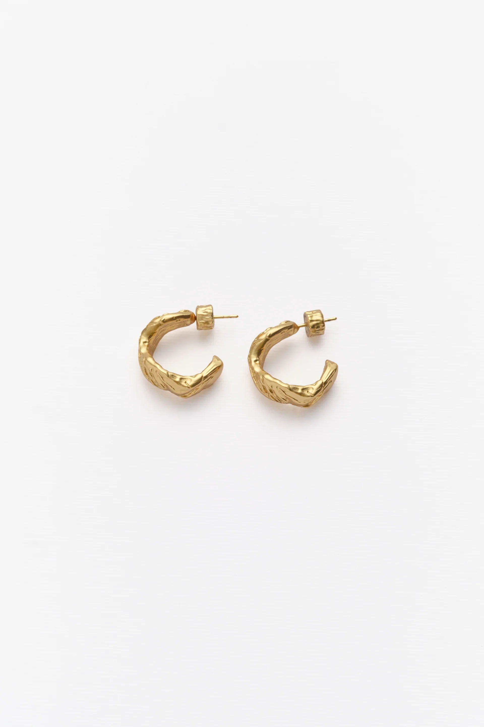 Orecchini Outerin Layered Earth Hoop Gold
