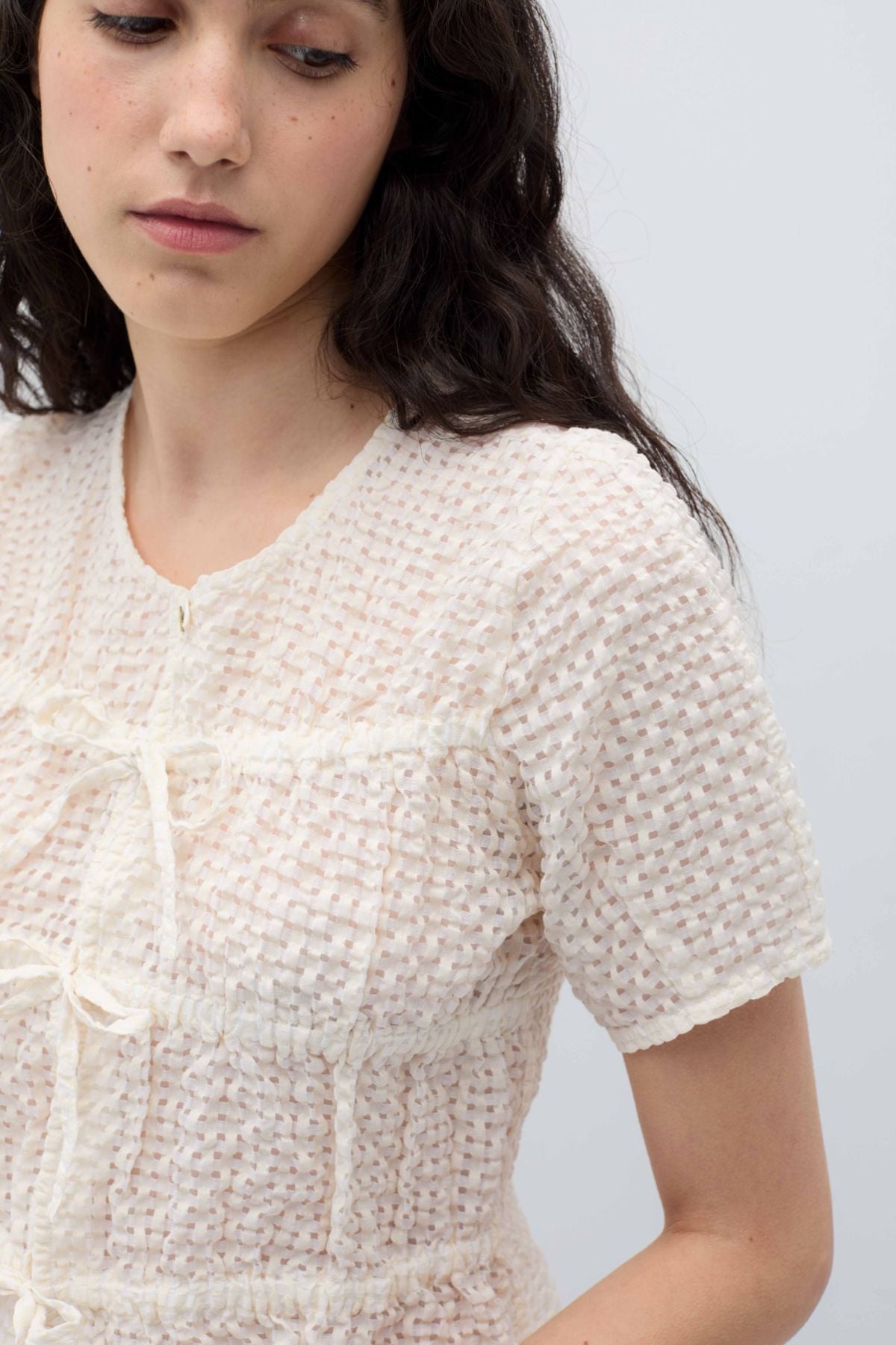 Top Rita Row Josephine